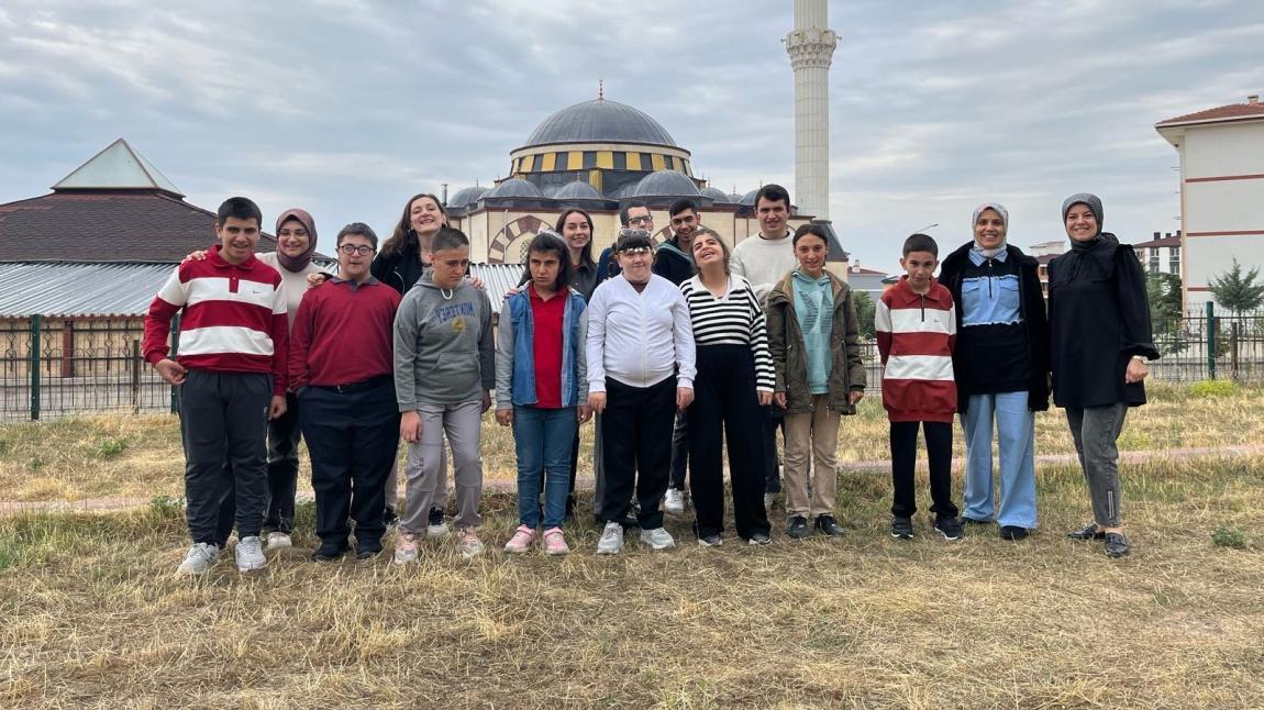 “Canlıların Evine Gidiyoruz” 